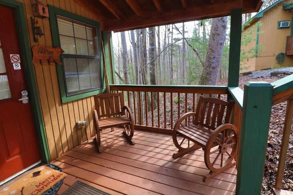 Mountain Cabin 2B Jacuzzi #10 Helen Exterior foto